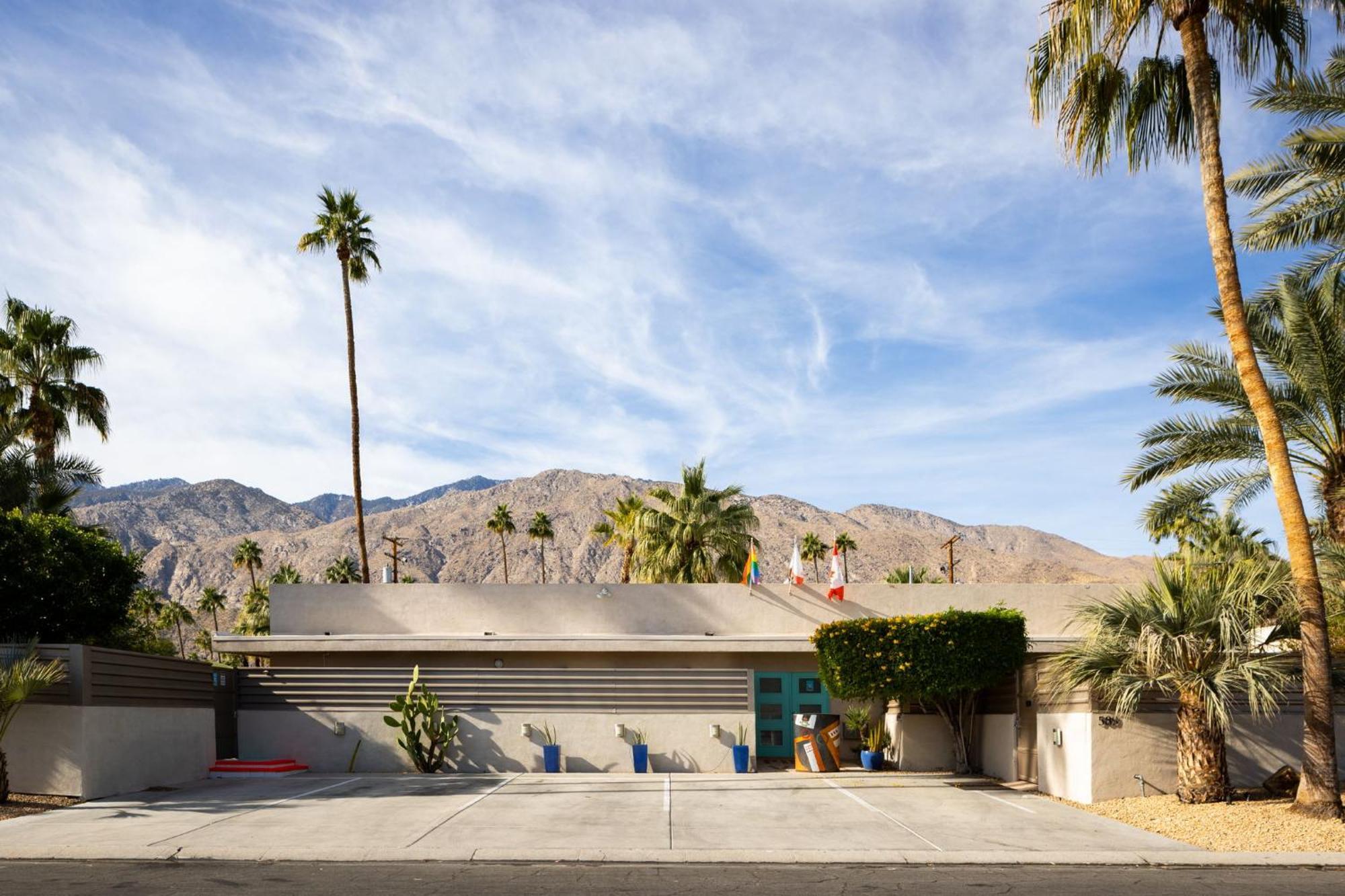 Hotel El Noa Noa Palm Springs